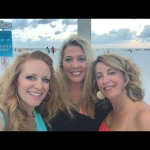 Meet your Posher, Angela